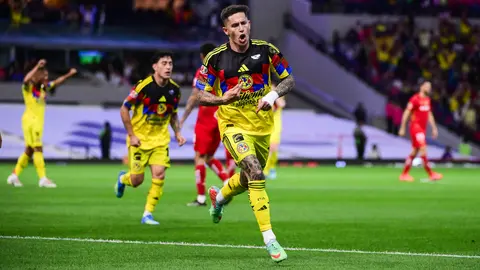 Brian Rodríguez en celebración en el partido de América ante Toluca | IMAGO 7