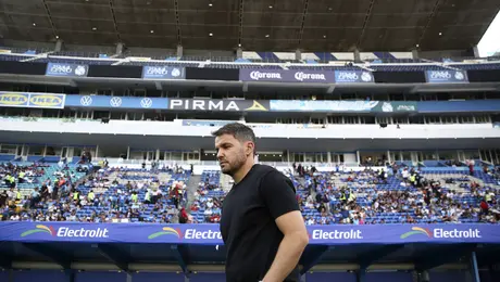 Se rompe la paciencia: el grito de “¡Fuera Larcamón!” sacude al Cuauhtémoc