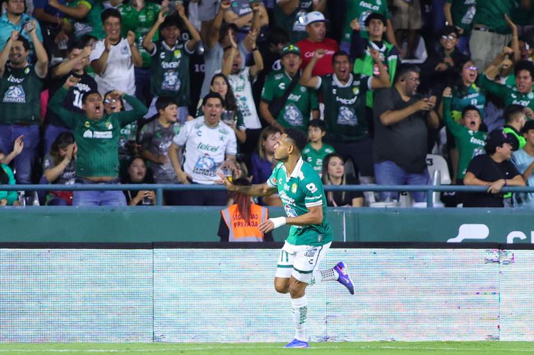 Ismael Díaz abriendo el marcador para León ante Juárez | MEXSPORT