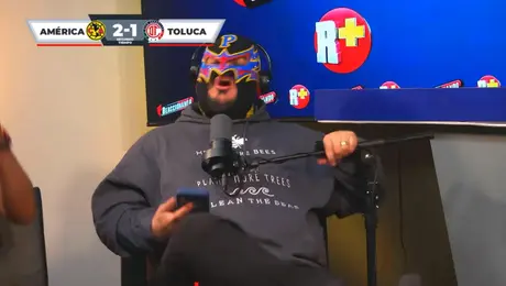 ¡Solo Pantera, solo! La viral reacción en RÉCORD tras la increíble falla de Zúñiga ante Toluca