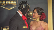 El Grande Americano se lleva los reflectores en el Salón de la Fama con atuendo de Mariachi