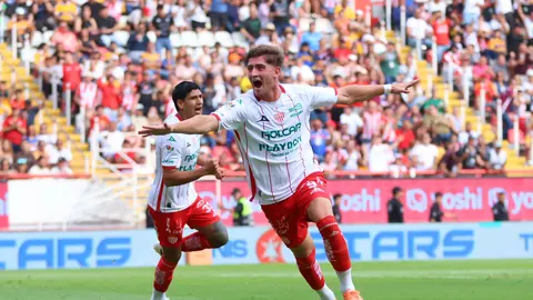 Badaloni festejando el gol con el que se habían puesto adelante en el marcador | Imago7