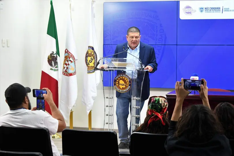 El Fiscal General del Estado, César Jáuregui Moreno, lamentó esta mañana el deceso de los elementos de la Agencia Estatal de Investigación. / FGEChihuahua