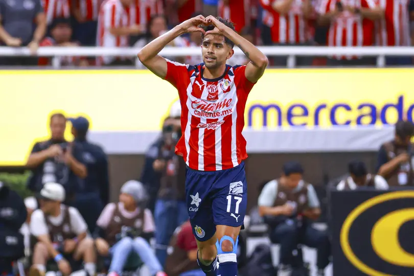 Ricardo Marín celebrando su gol ante su exequipo