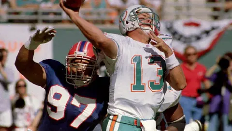 Dan Marino, leyenda de los Miami Dolphins | AFP