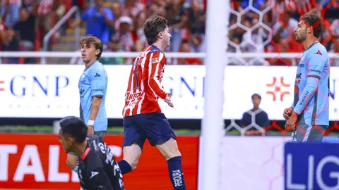 Brian Gutiérrez anotándole al Puebla