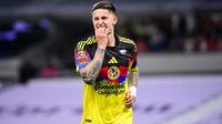 Brian Rodríguez en lamento en el partido entre América y Toluca | IMAGO 7