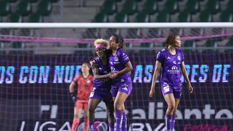 Magaly Cortés con Mazatlán en la Liga MX Femenil | IMAGO 7