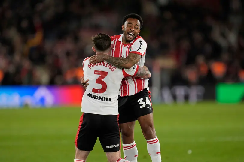 Jugadores celebran la victoria ante Middlesbrough l AP