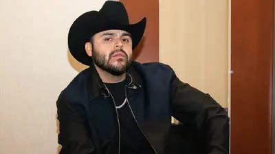 Vetan a Gerardo Ortiz de Querétaro por cantar narcocorridos
