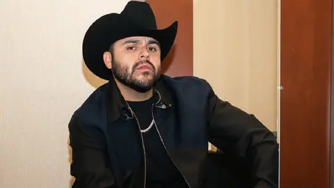 Vetan a Gerardo Ortiz de Querétaro por cantar narcocorridos