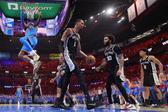 Victor Wembanyama de los San Antonio Spurs en el partido contra Oklahoma City Thunder | AFP