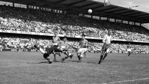 Partido entre la Selección Mexicana y la de Suecia en el Mundial de 1958 | MEXSPORT