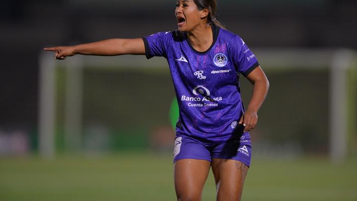 Magaly Cortés con Mazatlán en la Liga MX Femenil | IMAGO 7