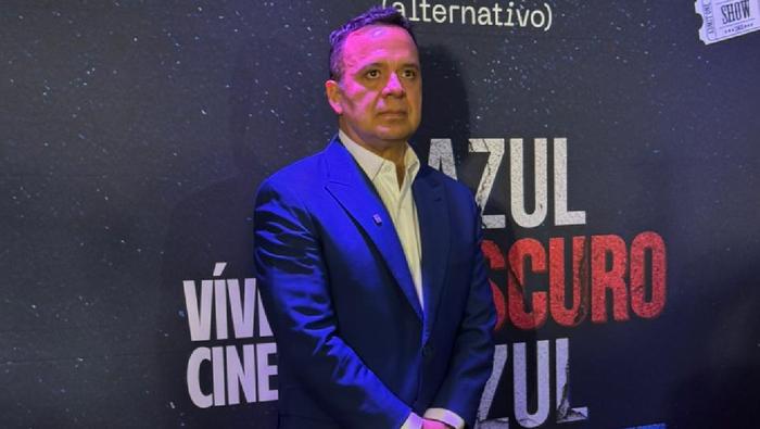 Víctor Velázquez en la premier del documental de Cruz Azul | ILIANY APARICIO