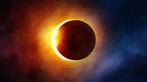 El fenómeno astronómico de 2026 coincidirá con el atardecer en algunas zonas, creando un paisaje poco común. / Pixabay