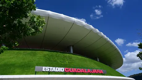Portazo en el FIFA Fan Fest de Guadalajara provoca caos en Jalisco