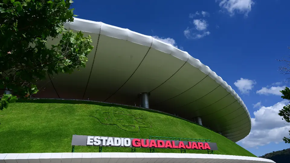 Portazo en el FIFA Fan Fest de Guadalajara provoca caos en Jalisco