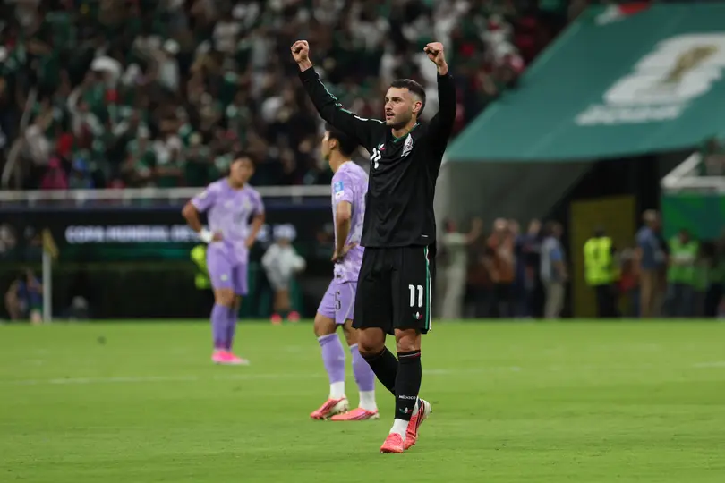 Santiago Giménez, jugador de la Selección Mexicana, tras la victoria del Tricolor | MIGUEL PONTÓN