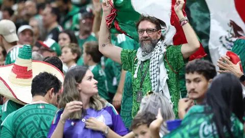 Afición mexicana, durante el partido ante Corea del Sur en el Estadio Guadalajara | MIGUEL PONTÓN