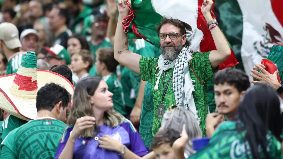 Afición mexicana, durante el partido ante Corea del Sur en el Estadio Guadalajara | MIGUEL PONTÓN
