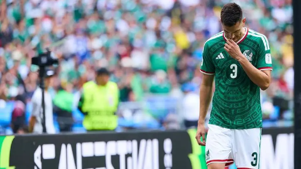 César Montes con la Selección Mexicana | MEXSPORT