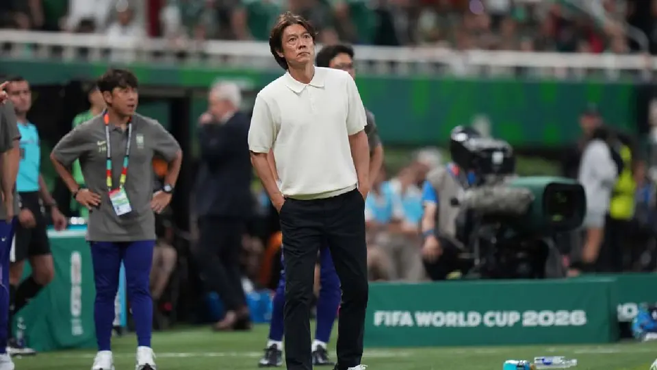 Hong Myung-bo durante el juego de Corea del Sur vs México | AP