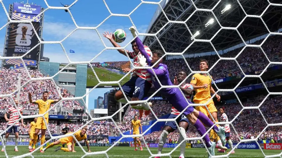 Estados Unidos derrota a Australia con polémico gol