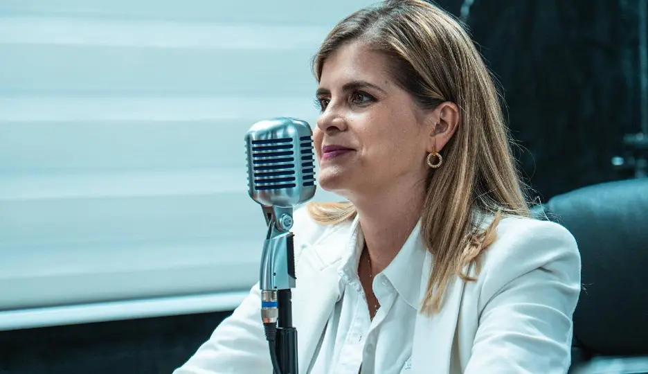 Explosión sorprende a la presidenta de Costa Rica, Laura Fernández / @laurapresi2026