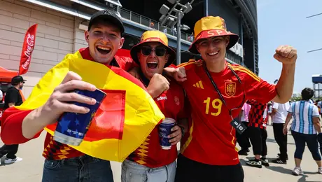 Piloto español engaña a argentinos con falso resultado de la Final del Mundial 2026