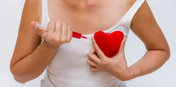 La aprobación de Lipfendra ofrece una nueva alternativa para las personas que requieren reducir de forma importante el colesterol "malo"./ Pixabay