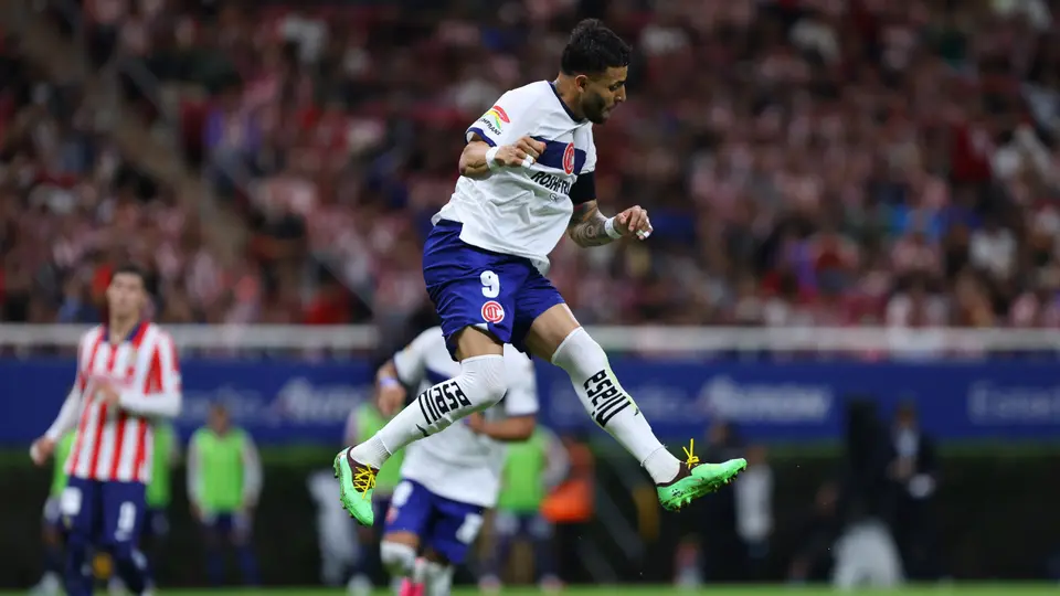Alexis Vega festejando gol | MEXSPORT