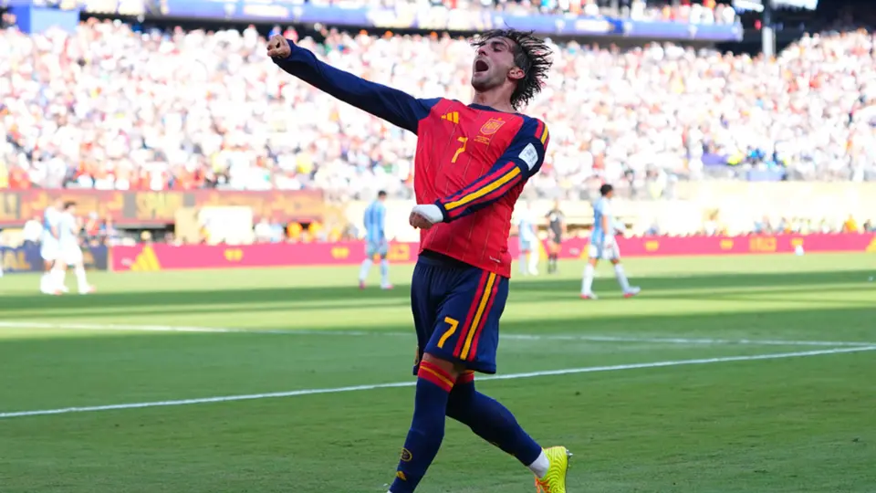 Ferran Torres celebra su gol | AP