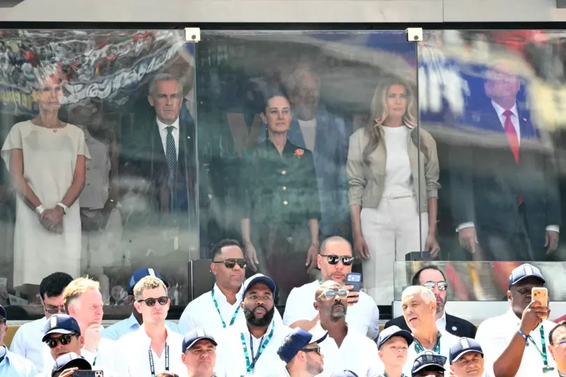 La mandataria mexicana arribó este domingo al MetLife Stadium, en East Rutherford, Nueva Jersey, para presenciar el encuentro por el título./ AFP