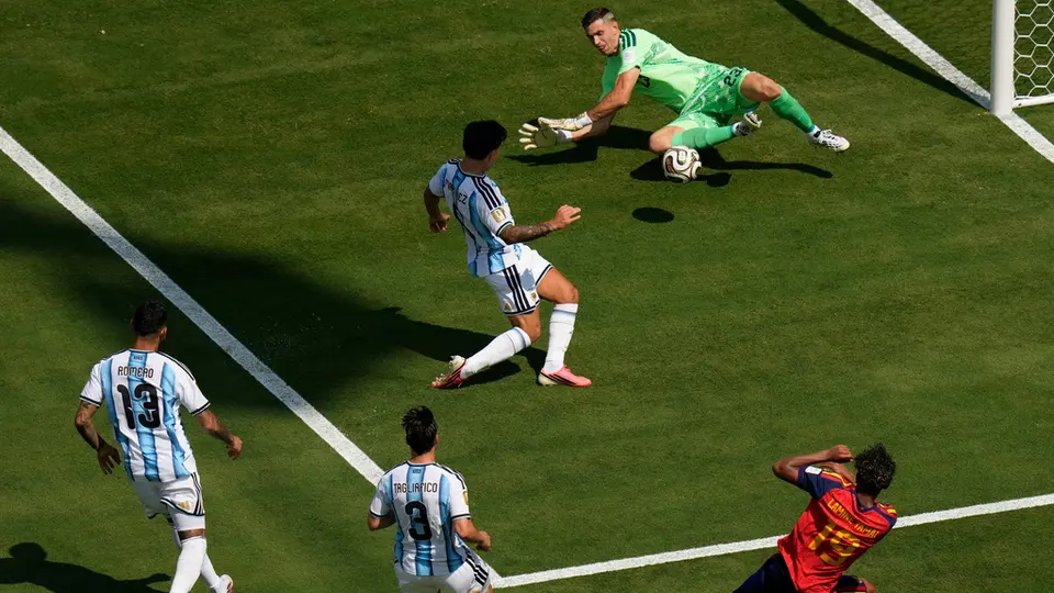Yamal falla ante Argentina | AP