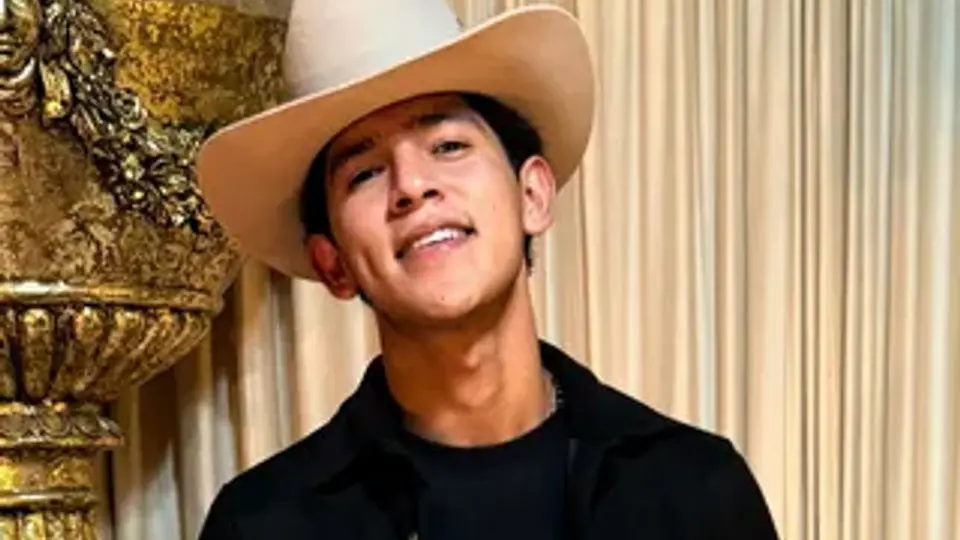 El joven combinaba su carrera musical con sus estudios en la Universidad Tecnológica de Nayarit./ IG