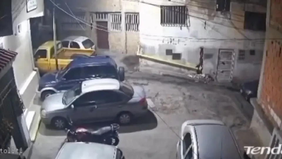 Venezuela fue sorprendida por la madrugada con un movimiento de 4.0 grados / Especial