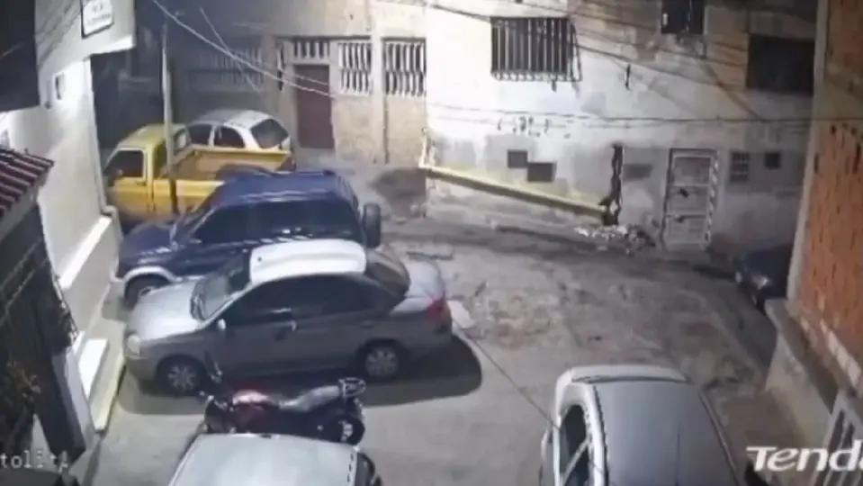 Venezuela fue sorprendida por la madrugada con un movimiento de 4.0 grados / Especial