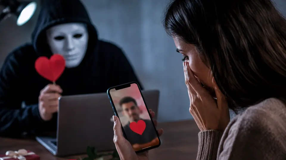 La SSC de la CDMX alertó sobre delincuentes que suplantan la identidad de famosos para engañar a sus seguidores./ IA