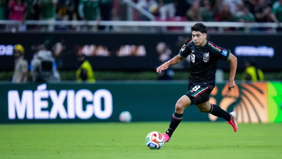 Obed Vargas con la Selección de México | MEXSPORT
