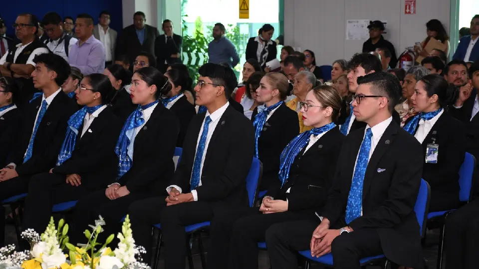 El Curso de Formación de Sobrecargos tuvo una duración total de 425 horas de instrucción / Especial