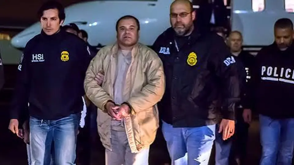 “El Chapo” fue extraditado a Estados Unidos en enero de 2017 y posteriormente condenado a cadena perpetua más 30 años de prisión./ ICE