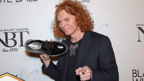 ¿Cuál es el estado de salud de Carrot Top tras buscar quitarse la vida? Esto sabemos