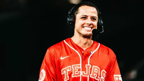 Chicharito Hernández manda mensaje a Red Bull y 'pide' una oportunidad en Fórmula 1