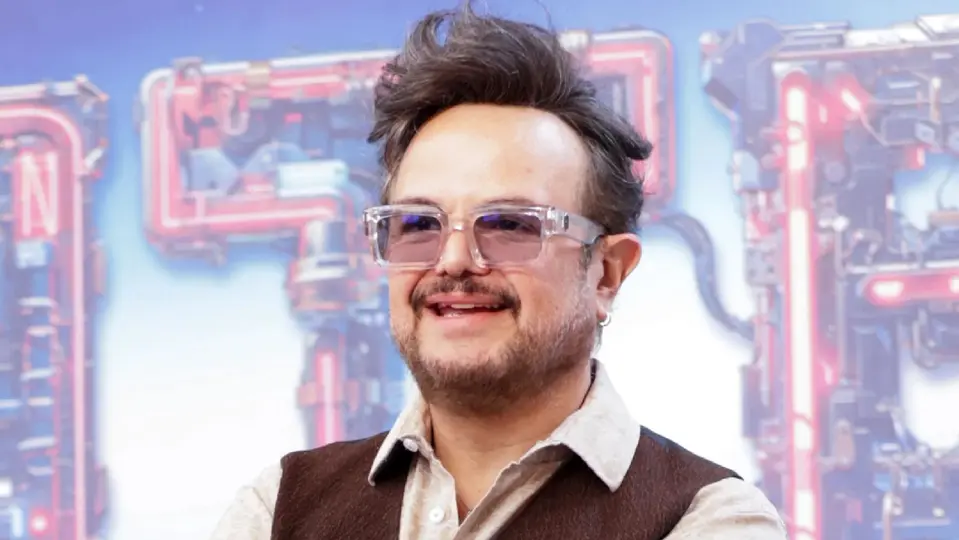 Aleks Syntek se 'desconectó' en plena presentación del 15 de septiembre en la alcaldía Benito Juárez / Especial
