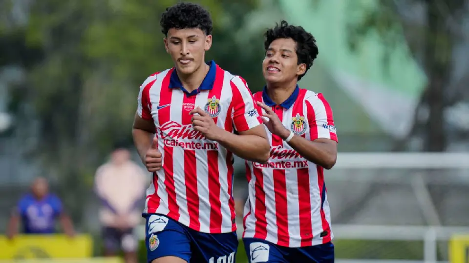 Anwar Kameel Ben Rhouma Torres con la Sub 21 de Chivas | IMAGO7