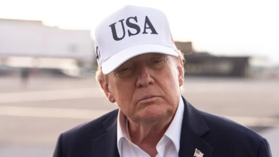 Trump logra acuerdo sobre Groenlandia y anuncia “gran presencia militar” de EU