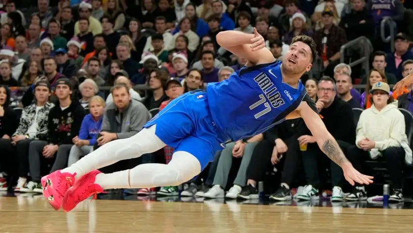NBA: Luka Doncic anota 50 puntos ante Suns y llega a los 10 mil en su carrera