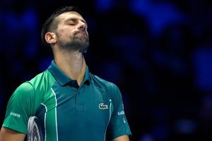 Djokovic cayó ante Jannik Sinner y se complica su lugar en Finals Masters ATP
