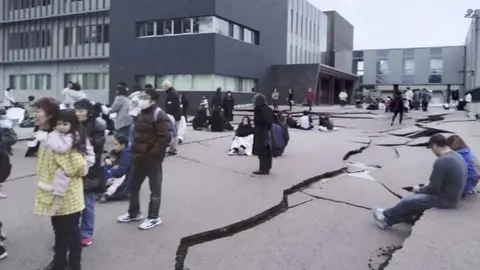 Terremoto de 7.6 grados sacude a Japón este 1 de enero del 2024 y provoca alertas de Tsunami
